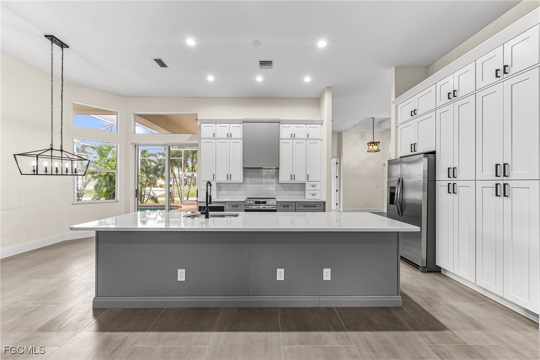 Cape Coral, Florida, 33914, United States, 3 Bedrooms Bedrooms, ,2 BathroomsBathrooms,Residential,For Sale,1984616