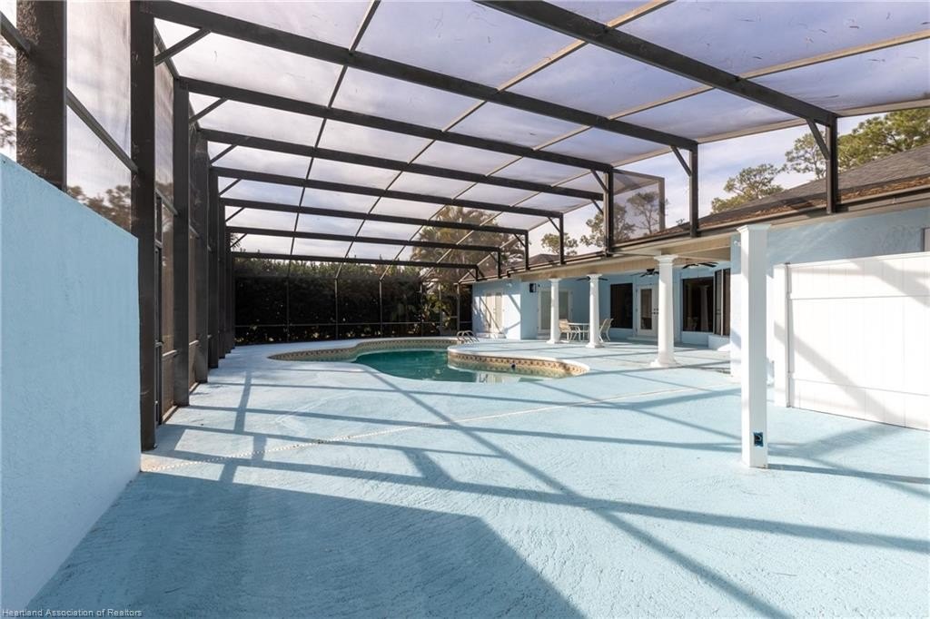 Sebring, Florida, 33872, United States, 3 Bedrooms Bedrooms, ,4 BathroomsBathrooms,Residential,For Sale,2006255