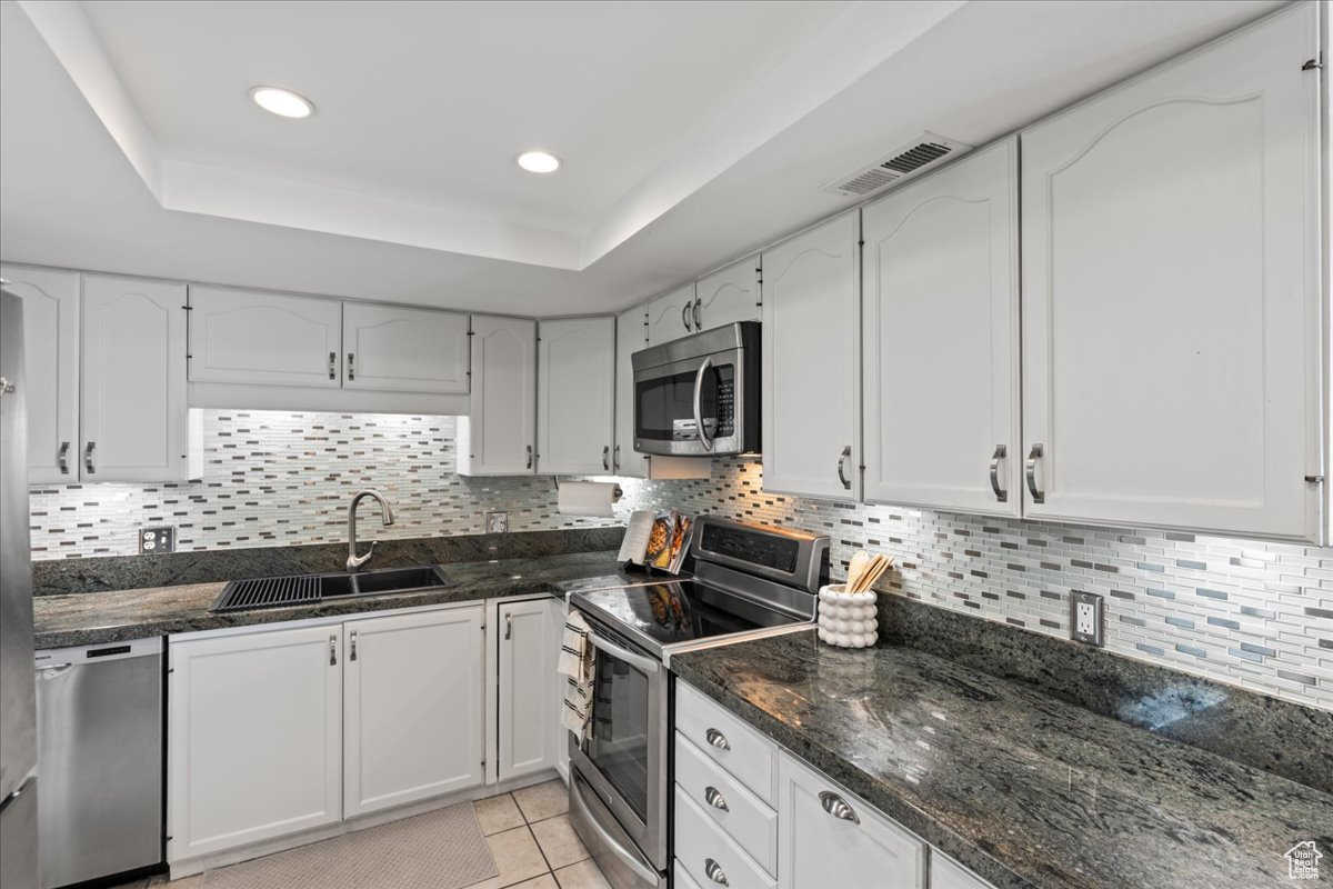 Salt Lake City, Utah, 84103, United States, 2 Bedrooms Bedrooms, ,1 BathroomBathrooms,Residential,For Sale,1988217