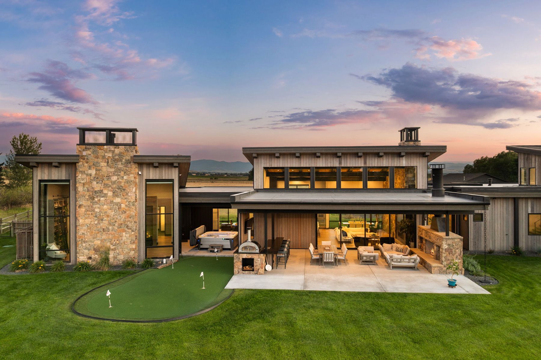  683 Cobb Hill Rd - 物件實景
