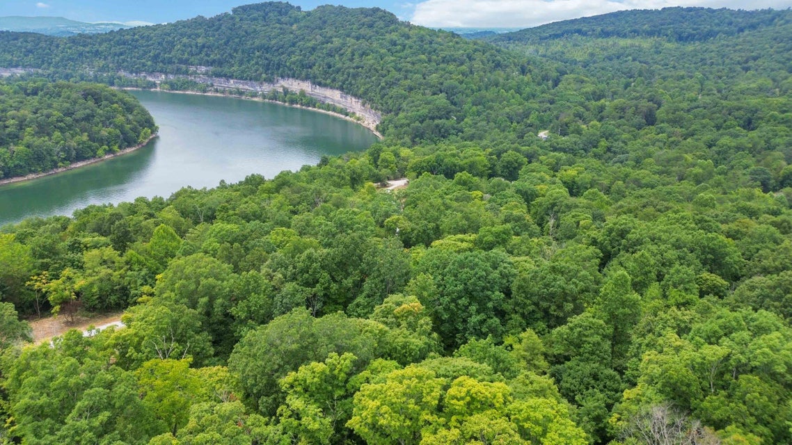 Somerset, Kentucky, 42501, United States, ,Residential,For Sale,1923151