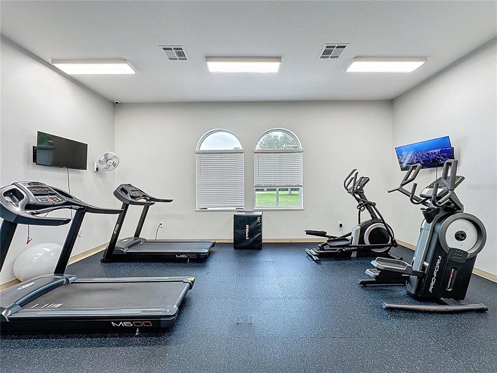 Davenport, Florida, 33896, United States, 5 Bedrooms Bedrooms, ,4 BathroomsBathrooms,Residential,For Sale,1839157