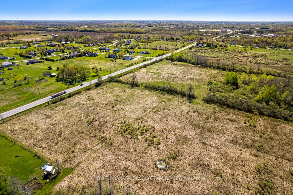 TAY VALLEY, Ontario, K7H 3C9, CA, ,Residential,For Sale,1865372