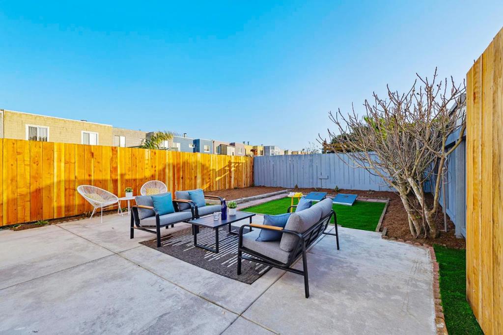 San Francisco, California, 94116, United States, 4 Bedrooms Bedrooms, ,4 BathroomsBathrooms,Residential,For Sale,2014062
