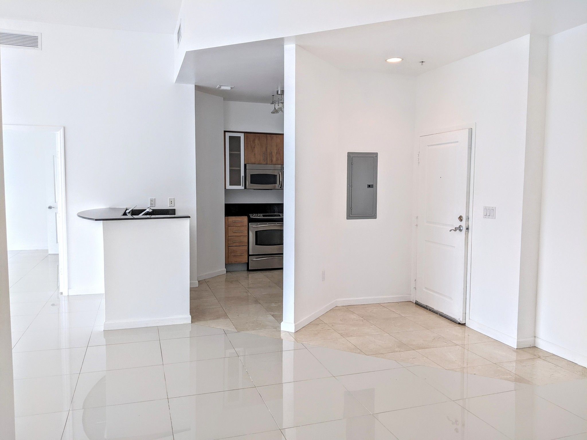  7910 Harbor Island Dr, North Bay Village, FL, 33141 - 物件實景