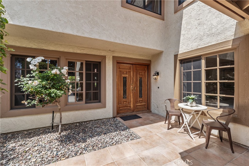 Huntington Beach, California, 92646, United States, 4 Bedrooms Bedrooms, ,3 BathroomsBathrooms,Residential,For Sale,1906442