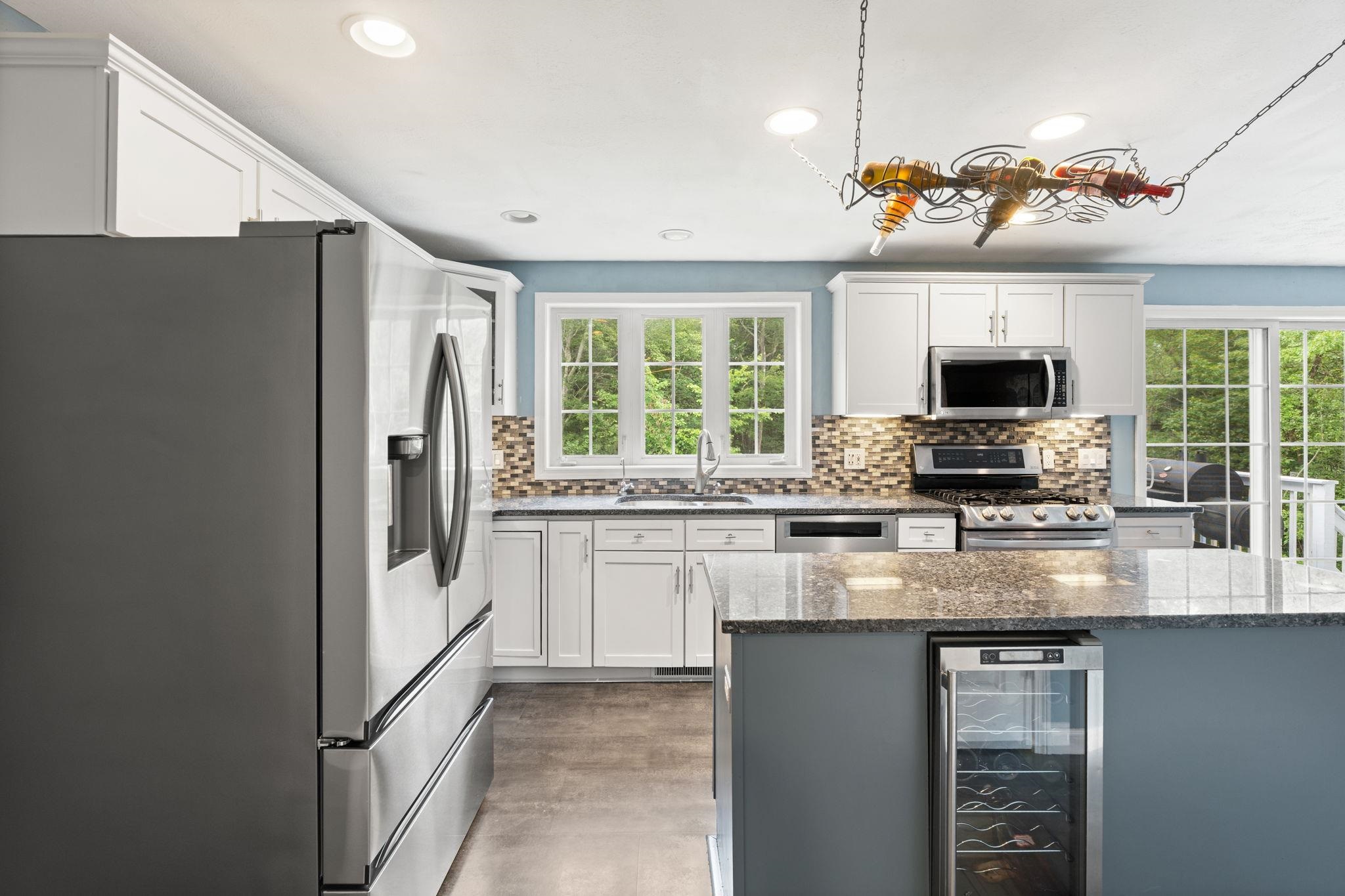 Londonderry, New Hampshire, 03053, United States, ,Residential,For Sale,1916395