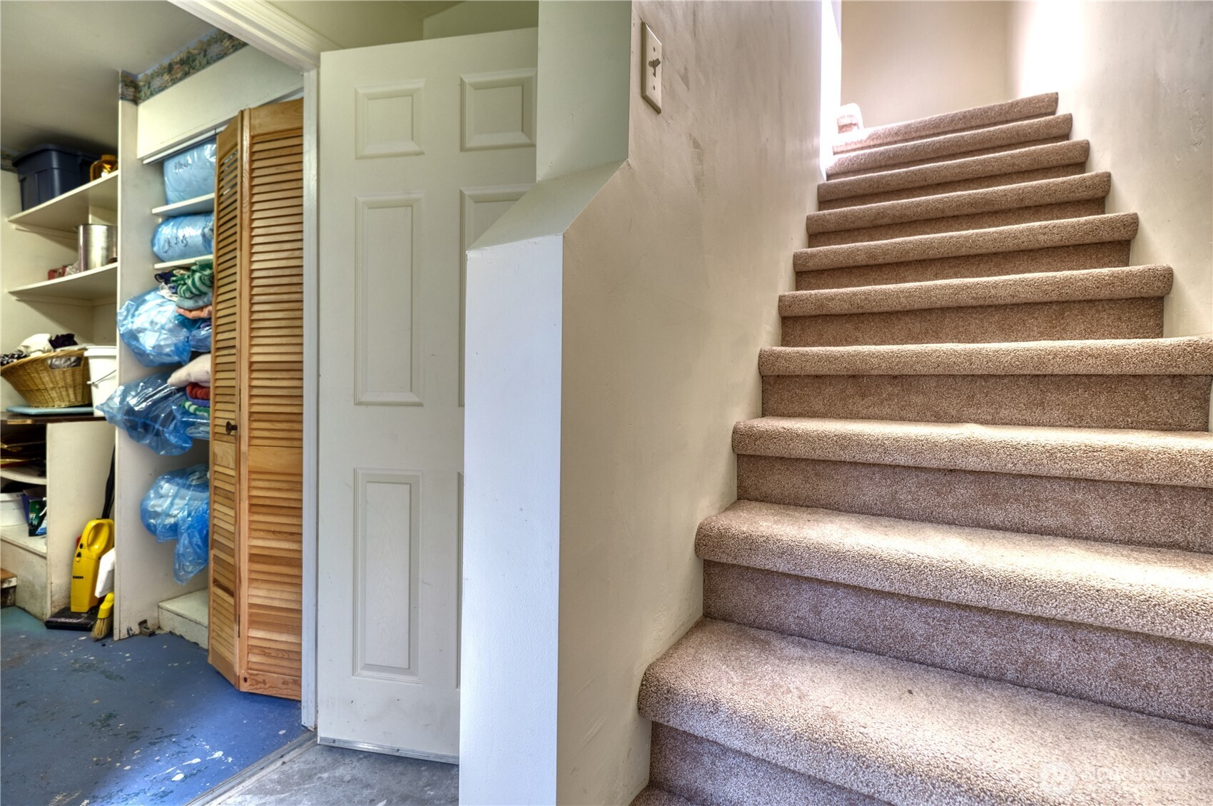 Point Roberts, Washington, 98281, United States, 3 Bedrooms Bedrooms, ,2 BathroomsBathrooms,Residential,For Sale,1913375