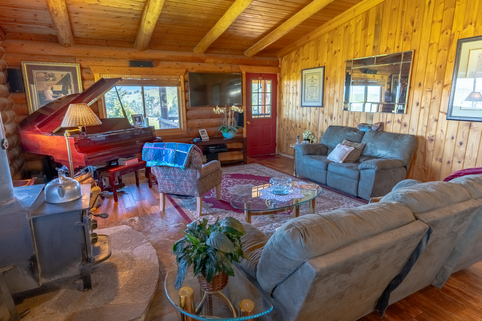Townsend, Montana, 59644, United States, 4 Bedrooms Bedrooms, ,3 BathroomsBathrooms,Residential,For Sale,1841614