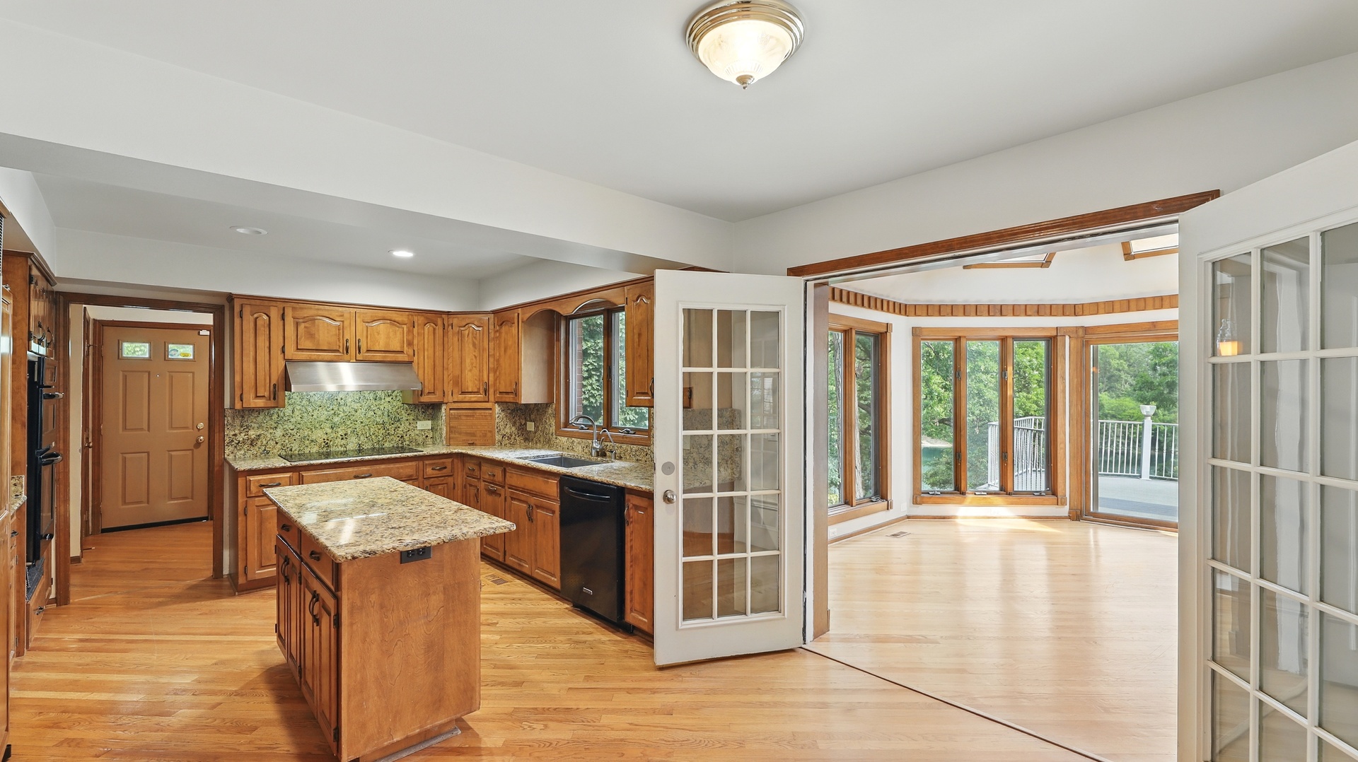 Oak Brook, Illinois, 60523, United States, 5 Bedrooms Bedrooms, ,5 BathroomsBathrooms,Residential,For Sale,1847174
