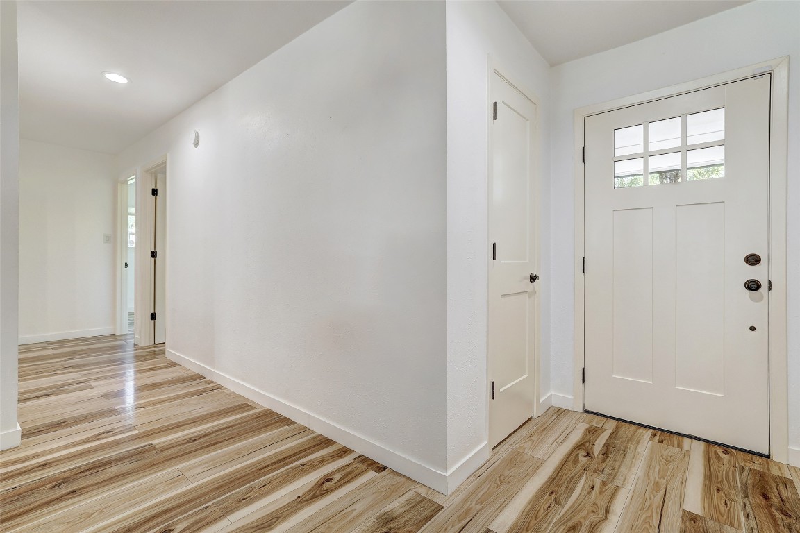 Austin, Texas, 78759, United States, 3 Bedrooms Bedrooms, ,2 BathroomsBathrooms,Residential,For Sale,1932047