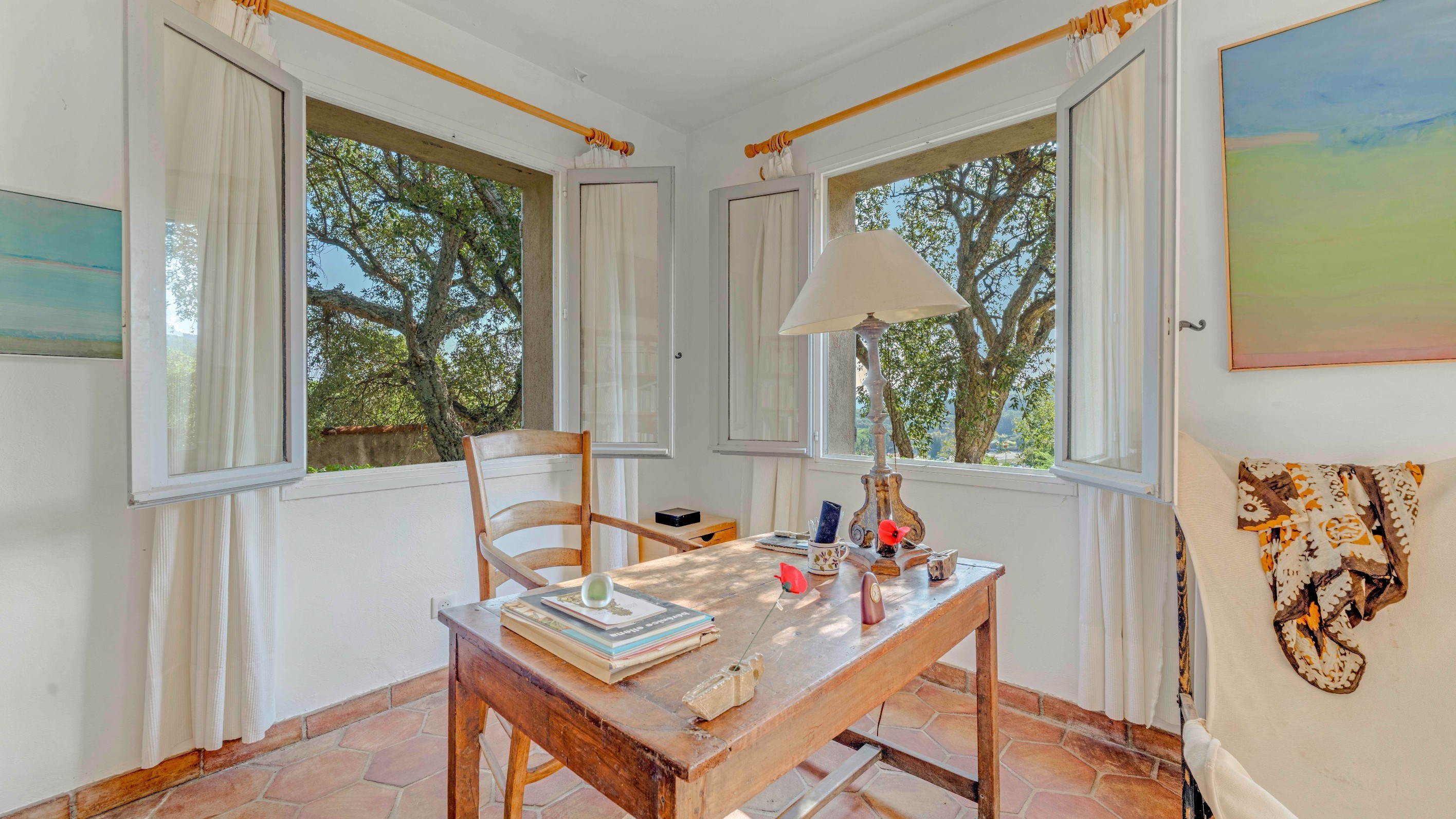  Provençal farmhouse with village view and sea glimpse for sale in Ramatuelle - 物件實景
