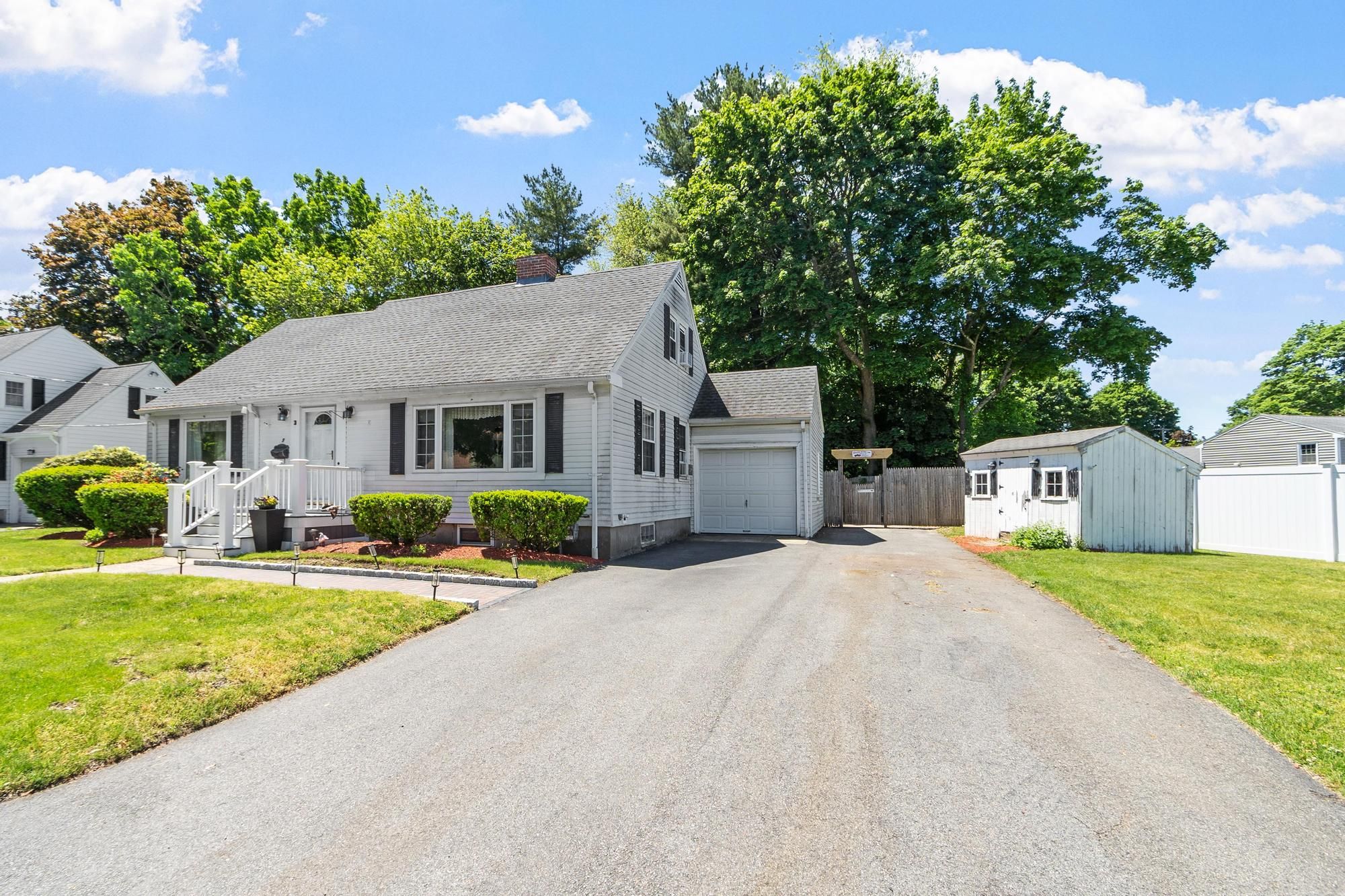  9 Oaklandvale Ave, Saugus, MA, 01906 - 物件實景