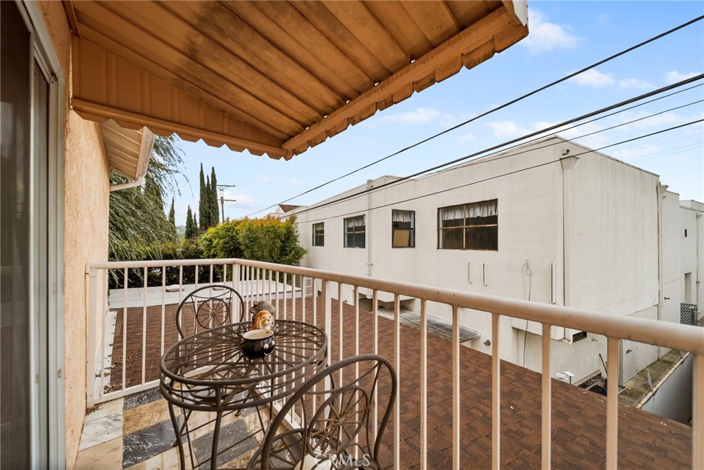 Los Angeles, California, 90041, United States, ,Residential,For Sale,2013561