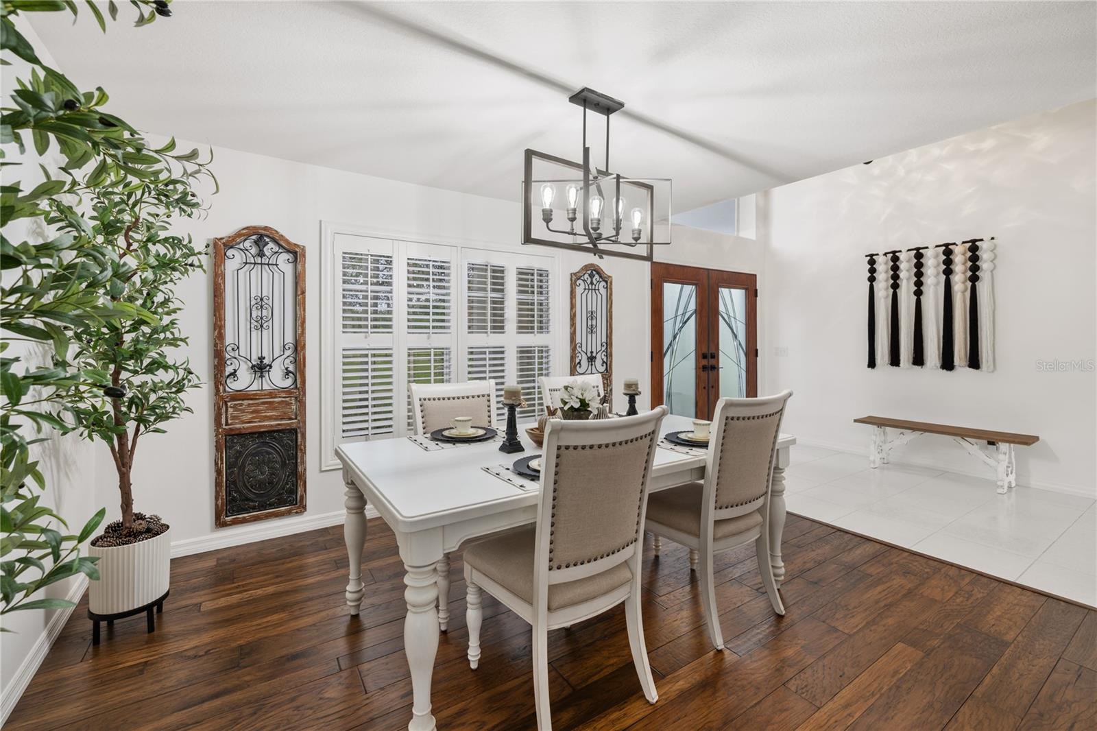 Deland, Florida, 32720, United States, 5 Bedrooms Bedrooms, ,3 BathroomsBathrooms,Residential,For Sale,2048830