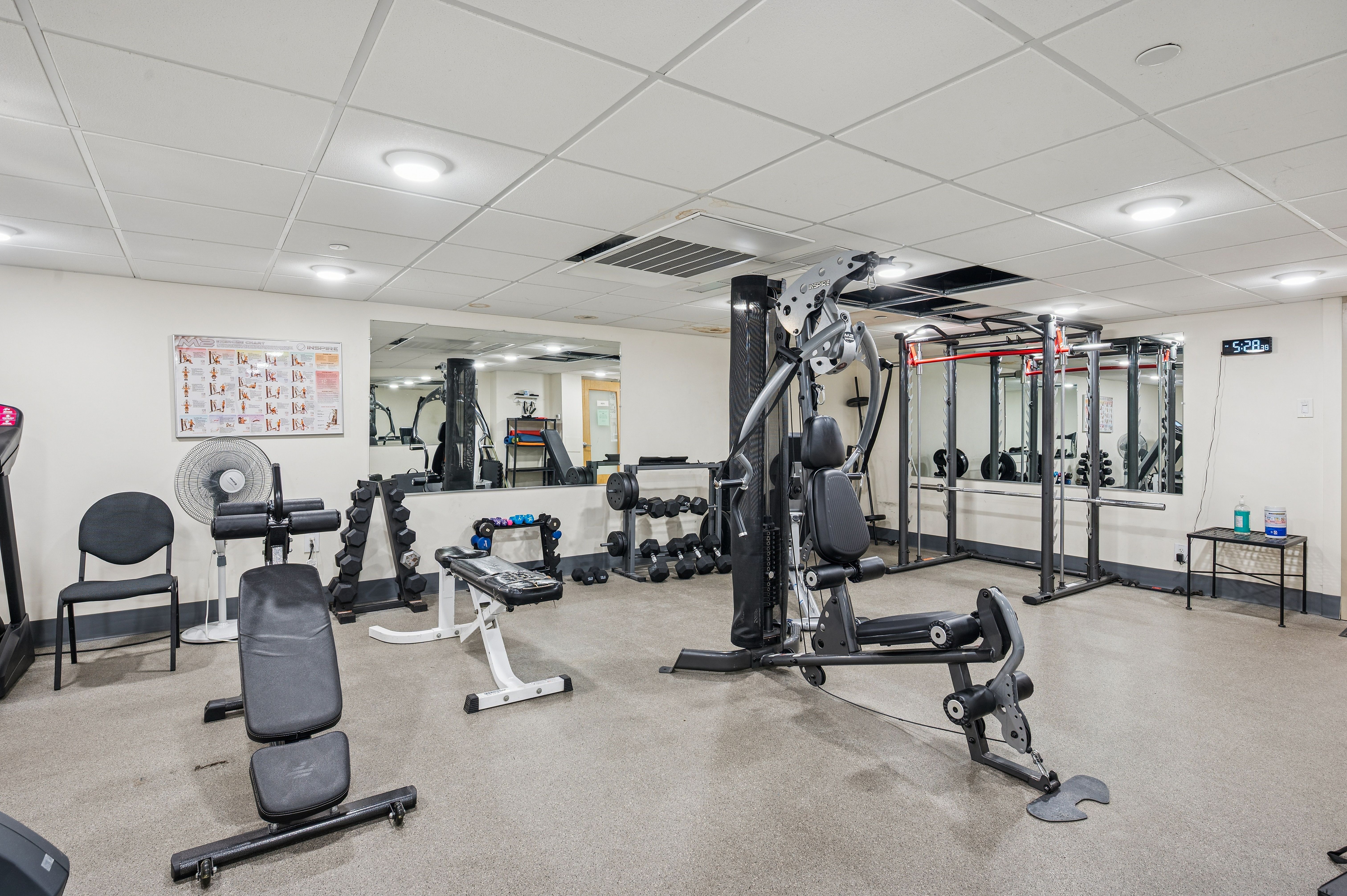  Stunning Mountain Views, Prime Loation & Unmatched Amenities - 物件實景