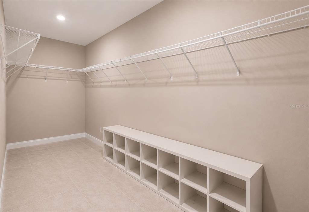 Spring Hill, Florida, 34609, United States, 5 Bedrooms Bedrooms, ,4 BathroomsBathrooms,Residential,For Sale,2028357