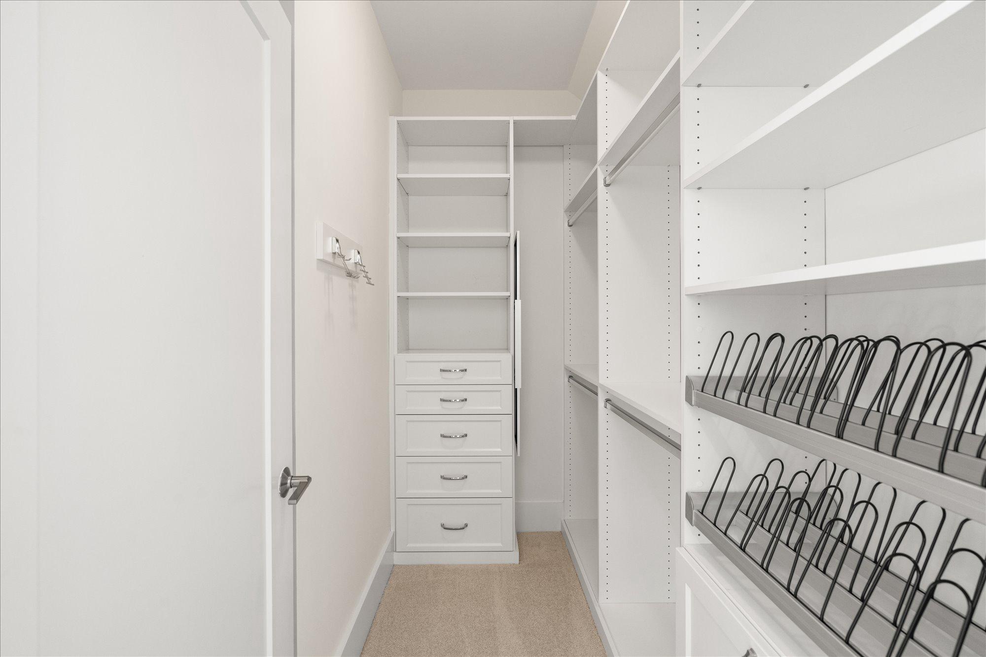  11324 Emerald Park Road, Potomac, MD, 20854 - 物件實景