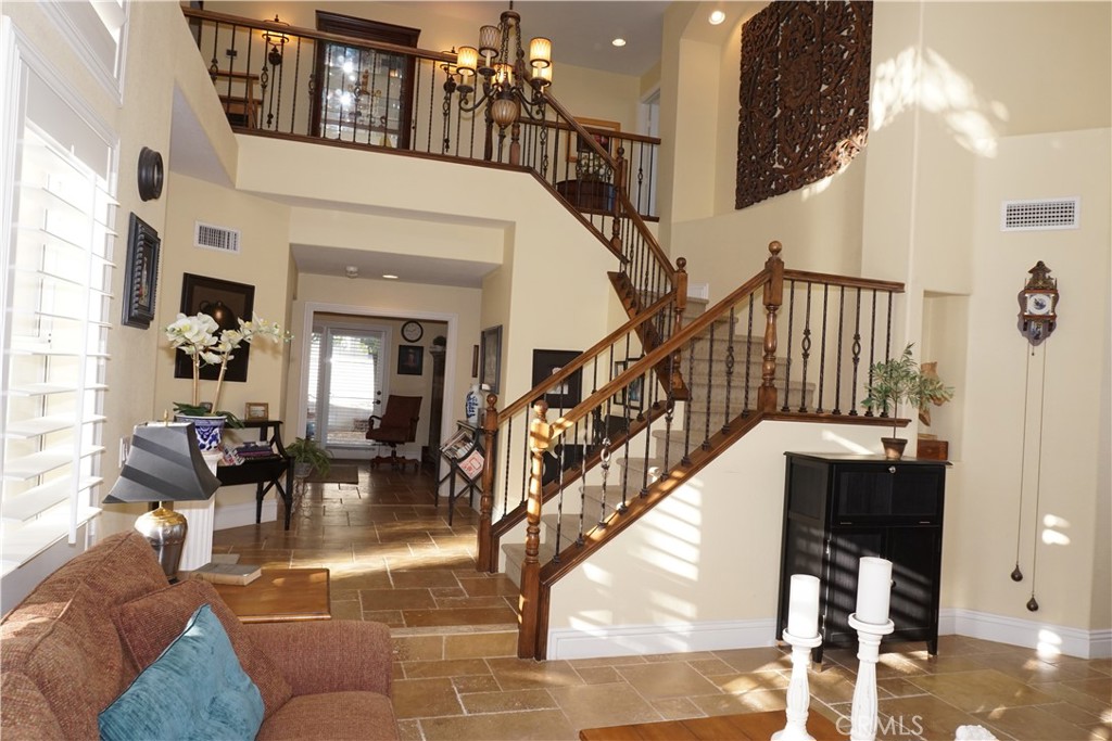 Lake Elsinore, California, 92532, United States, 4 Bedrooms Bedrooms, ,3 BathroomsBathrooms,Residential,For Sale,1988031