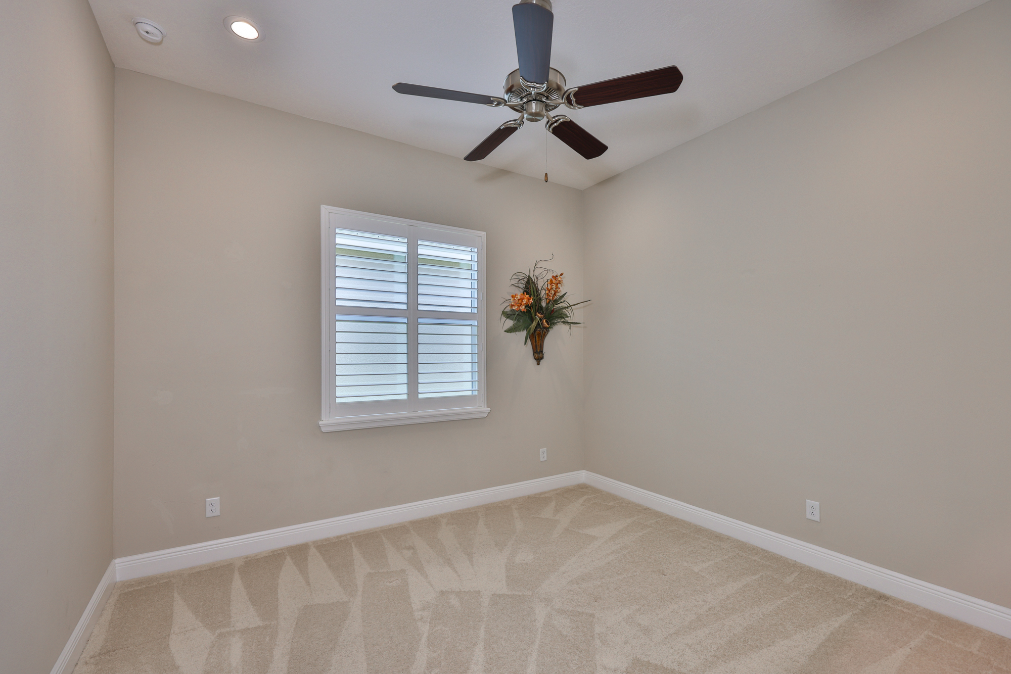 Wimauma, Florida, 33598, United States, 3 Bedrooms Bedrooms, ,3 BathroomsBathrooms,Residential,For Sale,1982600