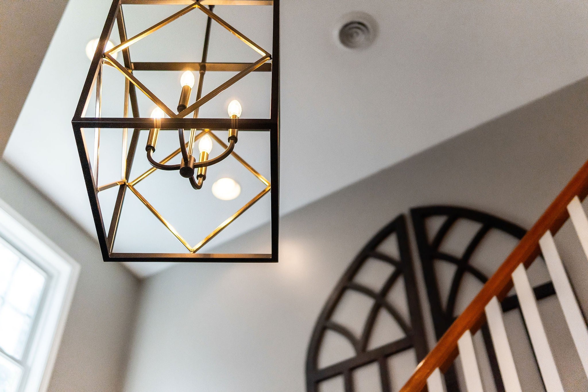 Smithville, Tennessee, 37166, United States, 1 Bedroom Bedrooms, ,4 BathroomsBathrooms,Residential,For Sale,2006606