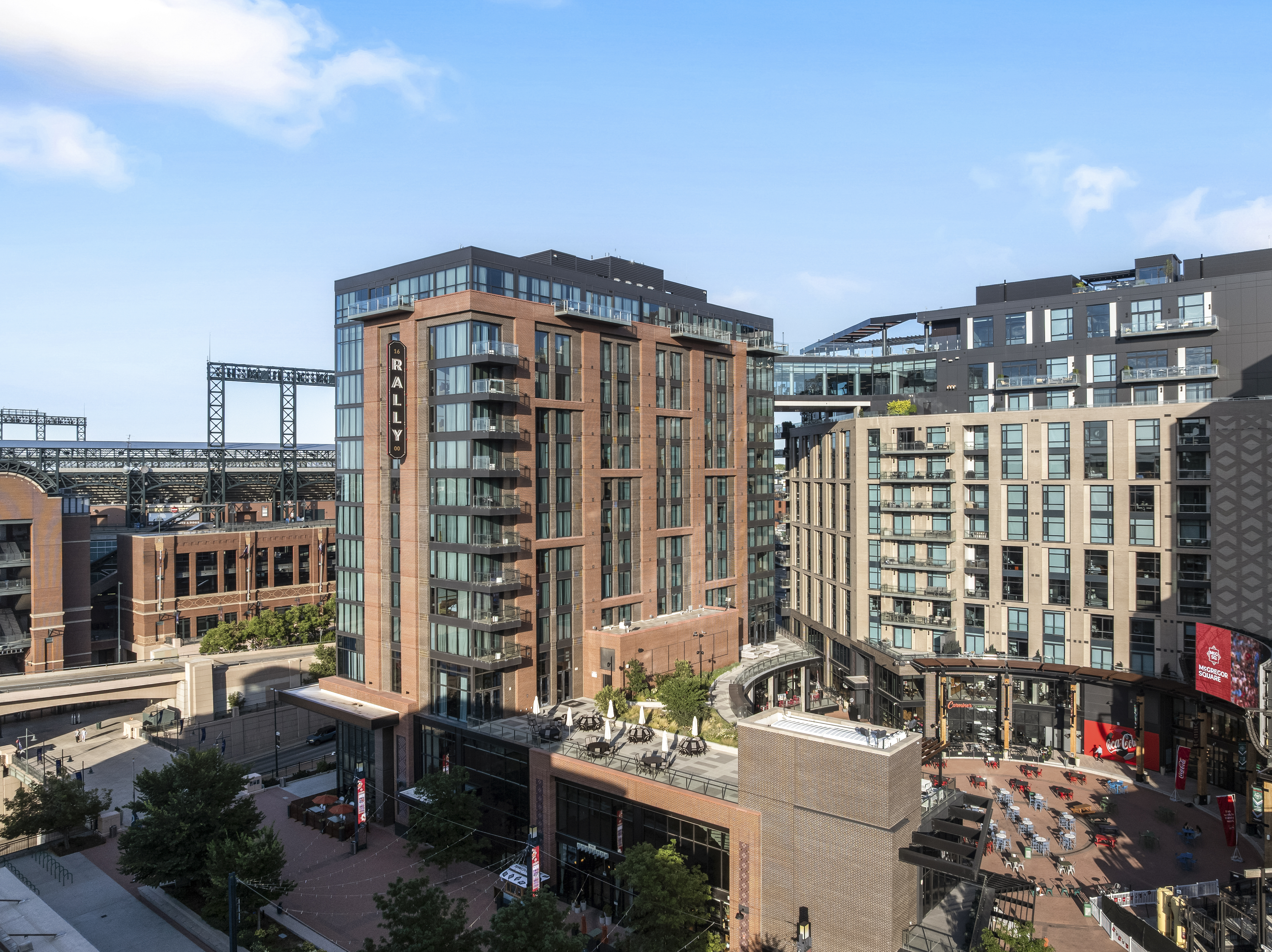  Welcome to luxury living at McGregor Square in the heart of LoDo - 物件實景