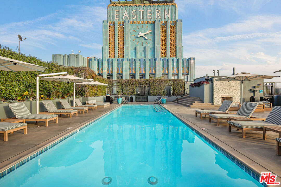 Los Angeles, California, 90014, United States, 1 Bedroom Bedrooms, ,1 BathroomBathrooms,Residential,For Sale,1705578
