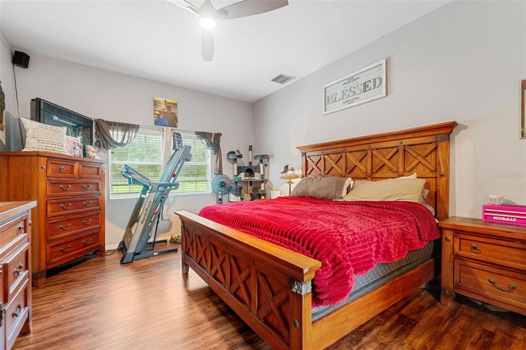 Brooksville, Florida, 34614, United States, 4 Bedrooms Bedrooms, ,4 BathroomsBathrooms,Residential,For Sale,1977794