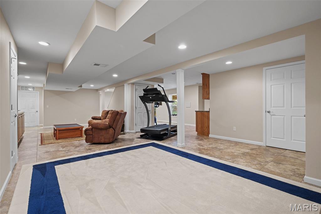 Chesterfield, Missouri, 63017, United States, ,Residential,For Sale,1941013