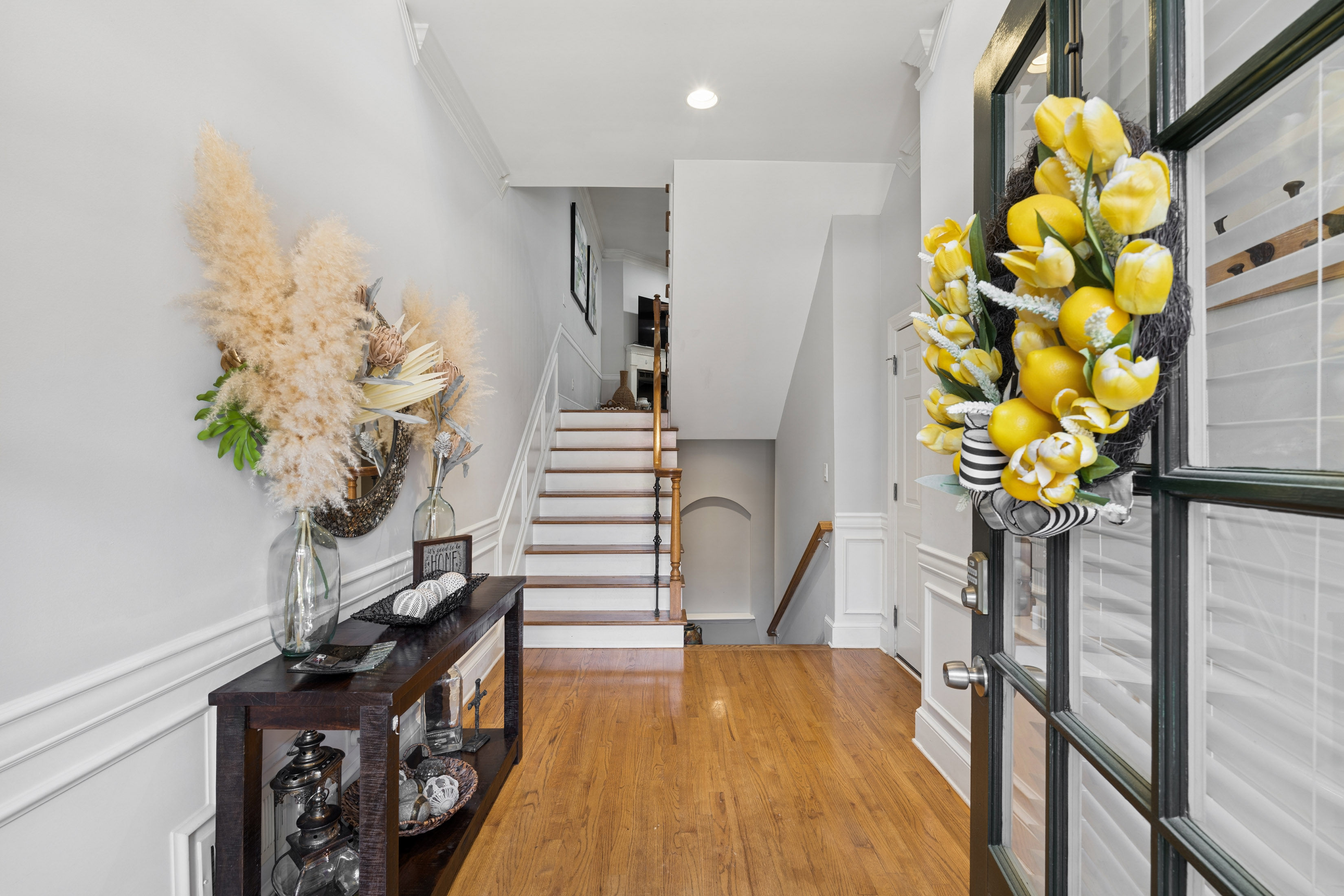  Elegant and Light-filled Townhome in Gated Olde Ivy at Vinings Community - 物件實景