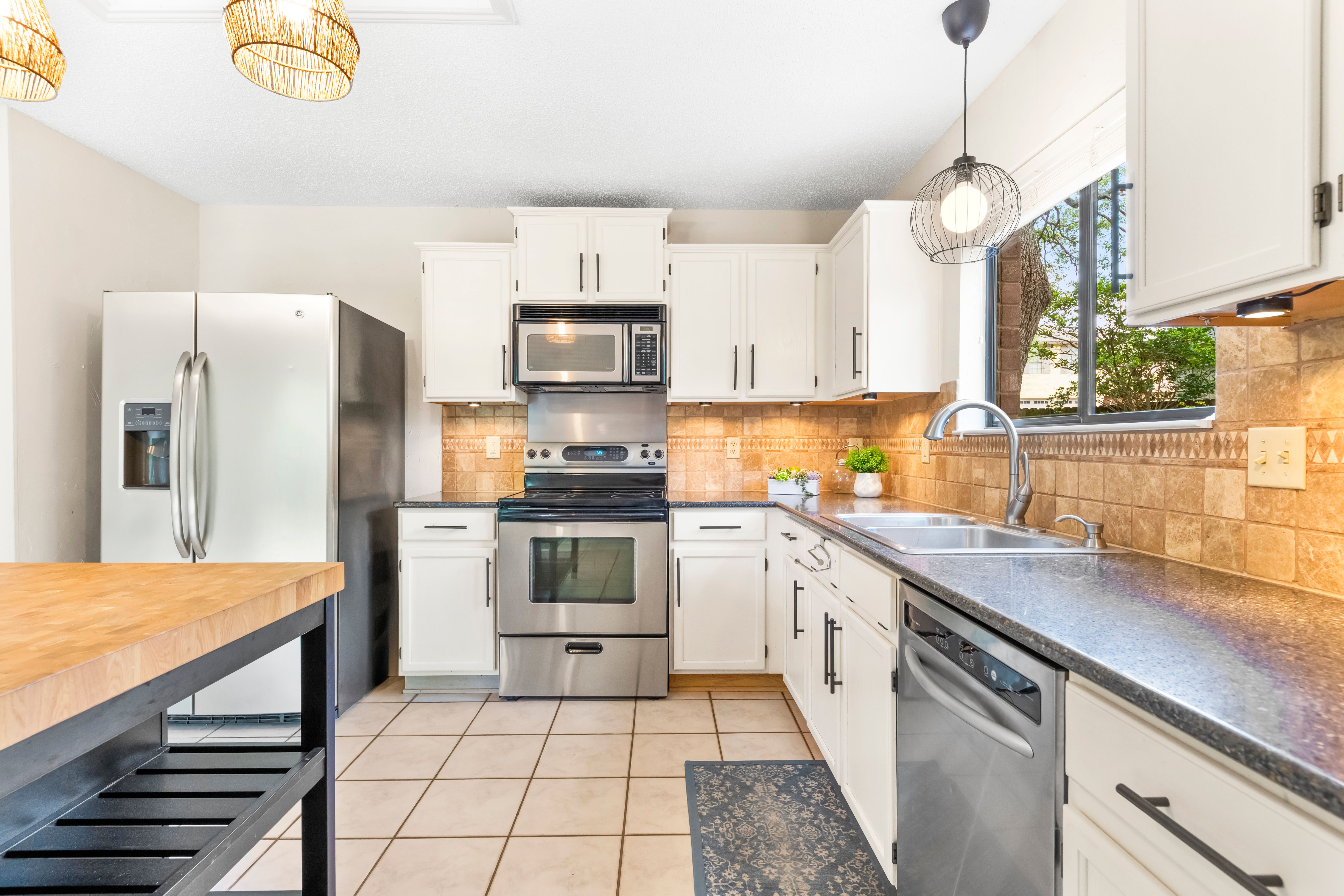  Luxury Living in Churchill Estates with Timeless Design - 物件實景