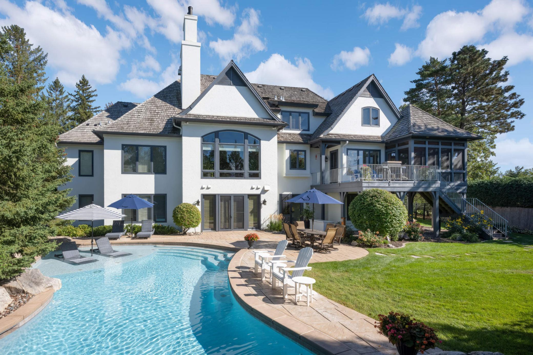Minnetonka, Minnesota, 55391, United States, 4 Bedrooms Bedrooms, ,4 BathroomsBathrooms,Residential,For Sale,1762220