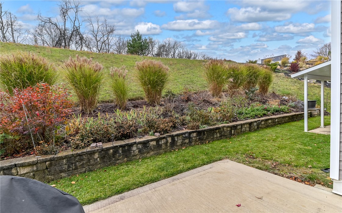 Richland, Pennsylvania, 15044, United States, 3 Bedrooms Bedrooms, ,3 BathroomsBathrooms,Residential,For Sale,1991819