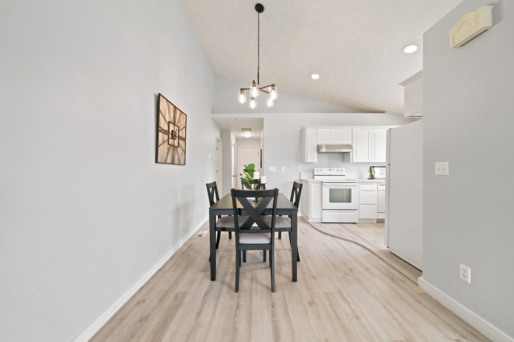  1475 ORCHARDVIEW AVE NW Salem, OR 97304 - 物件實景