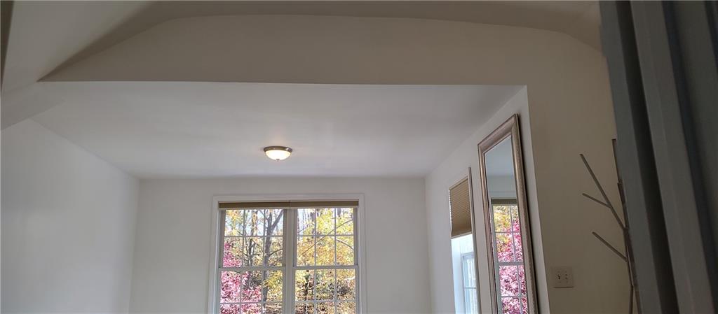 Providence, Rhode Island, 02908, United States, 3 Bedrooms Bedrooms, ,2 BathroomsBathrooms,Residential,For Sale,2005166