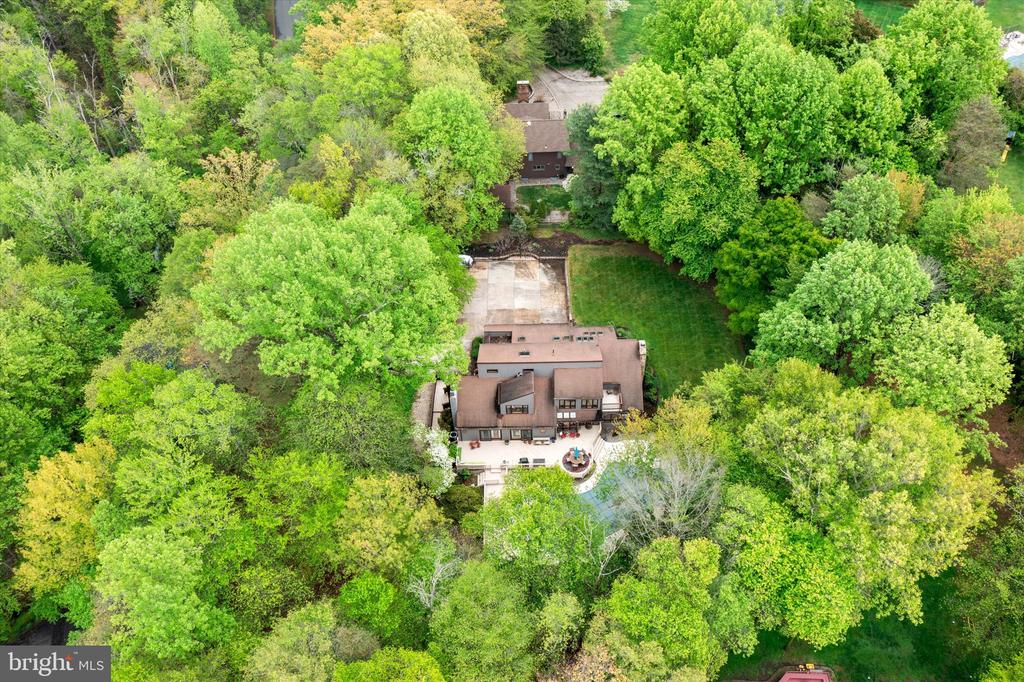 Wrightstown, New Jersey, 08562, United States, 5 Bedrooms Bedrooms, ,4 BathroomsBathrooms,Residential,For Sale,2048850