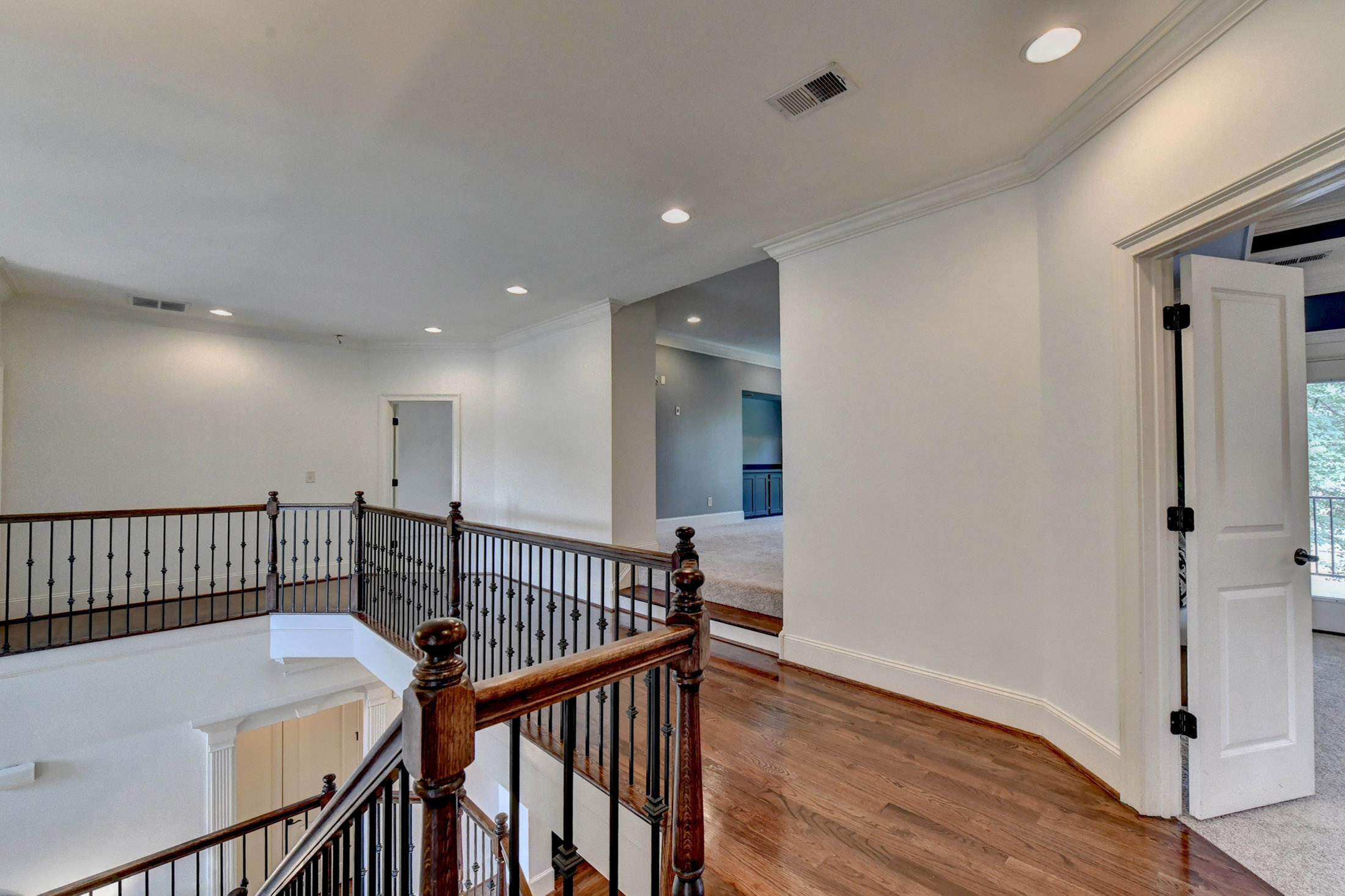  Just Listed in Johns Creek - 物件實景
