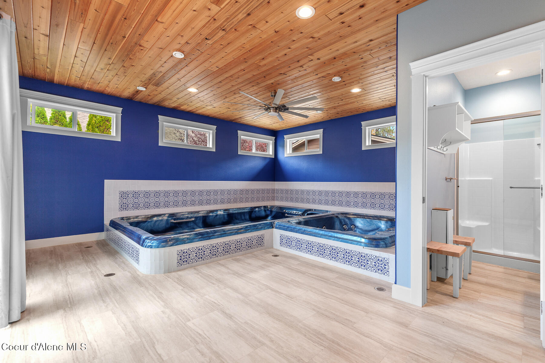 Coeur d'Alene, Idaho, 83814, United States, 3 Bedrooms Bedrooms, ,4 BathroomsBathrooms,Residential,For Sale,1976141