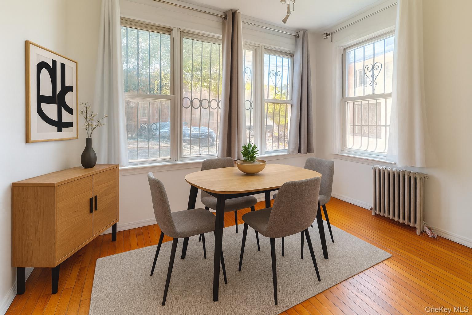 Jamaica, New York, 11435, United States, 4 Bedrooms Bedrooms, ,3 BathroomsBathrooms,Residential,For Sale,1927157