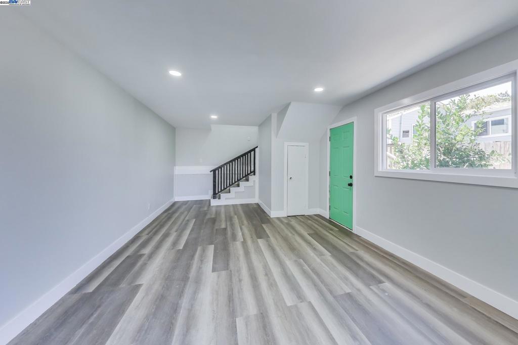 Martinez, California, 94553, United States, 4 Bedrooms Bedrooms, ,2 BathroomsBathrooms,Residential,For Sale,1985716