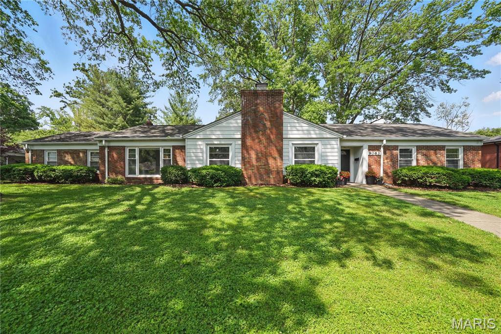 St Louis, Missouri, 63117, United States, 3 Bedrooms Bedrooms, ,2 BathroomsBathrooms,Residential,For Sale,1840220