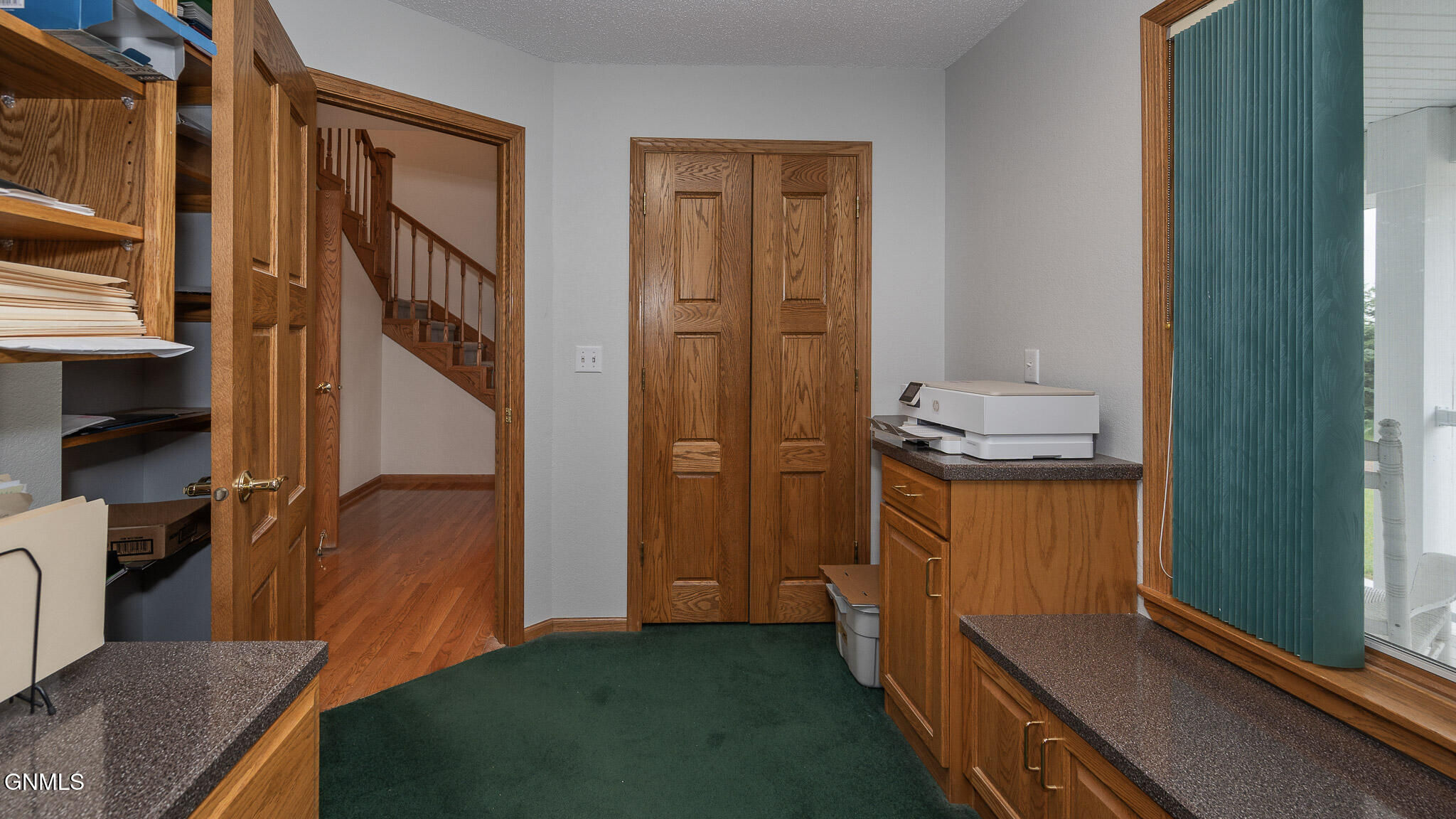 Center, North Dakota, 58530, United States, 4 Bedrooms Bedrooms, ,3 BathroomsBathrooms,Residential,For Sale,1982798