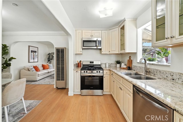 Los Angeles, California, 90042, United States, 3 Bedrooms Bedrooms, ,3 BathroomsBathrooms,Residential,For Sale,2011727