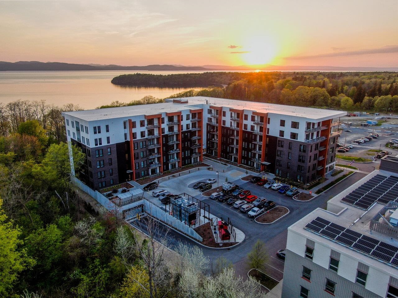 Burlington, Vermont, 05401, United States, 1 Bedroom Bedrooms, ,Residential,For Sale,1712083