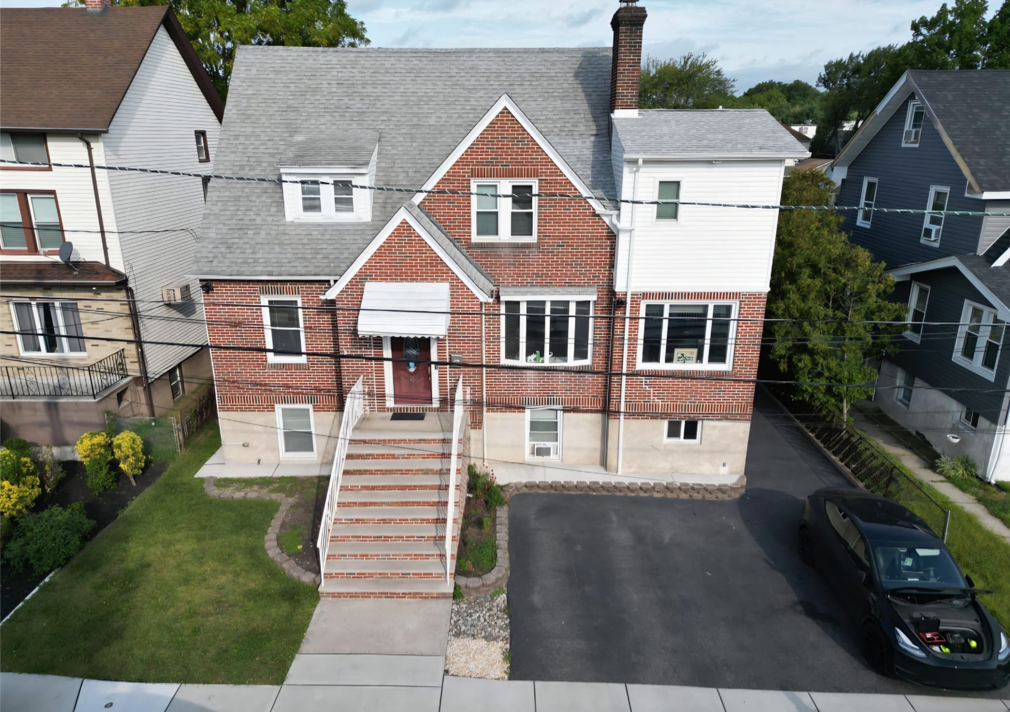 Little Ferry, New Jersey, 07643, United States, 5 Bedrooms Bedrooms, ,4 BathroomsBathrooms,Residential,For Sale,1978950