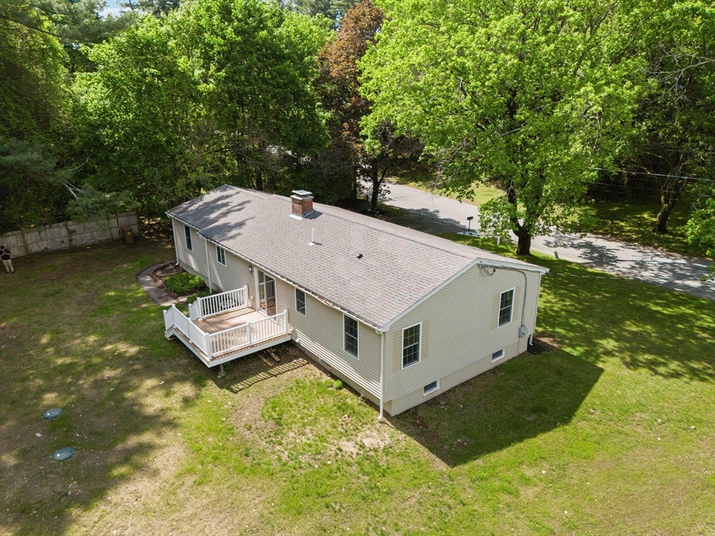 Wayland, Massachusetts, 01778, United States, 3 Bedrooms Bedrooms, ,2 BathroomsBathrooms,Residential,For Sale,1891680