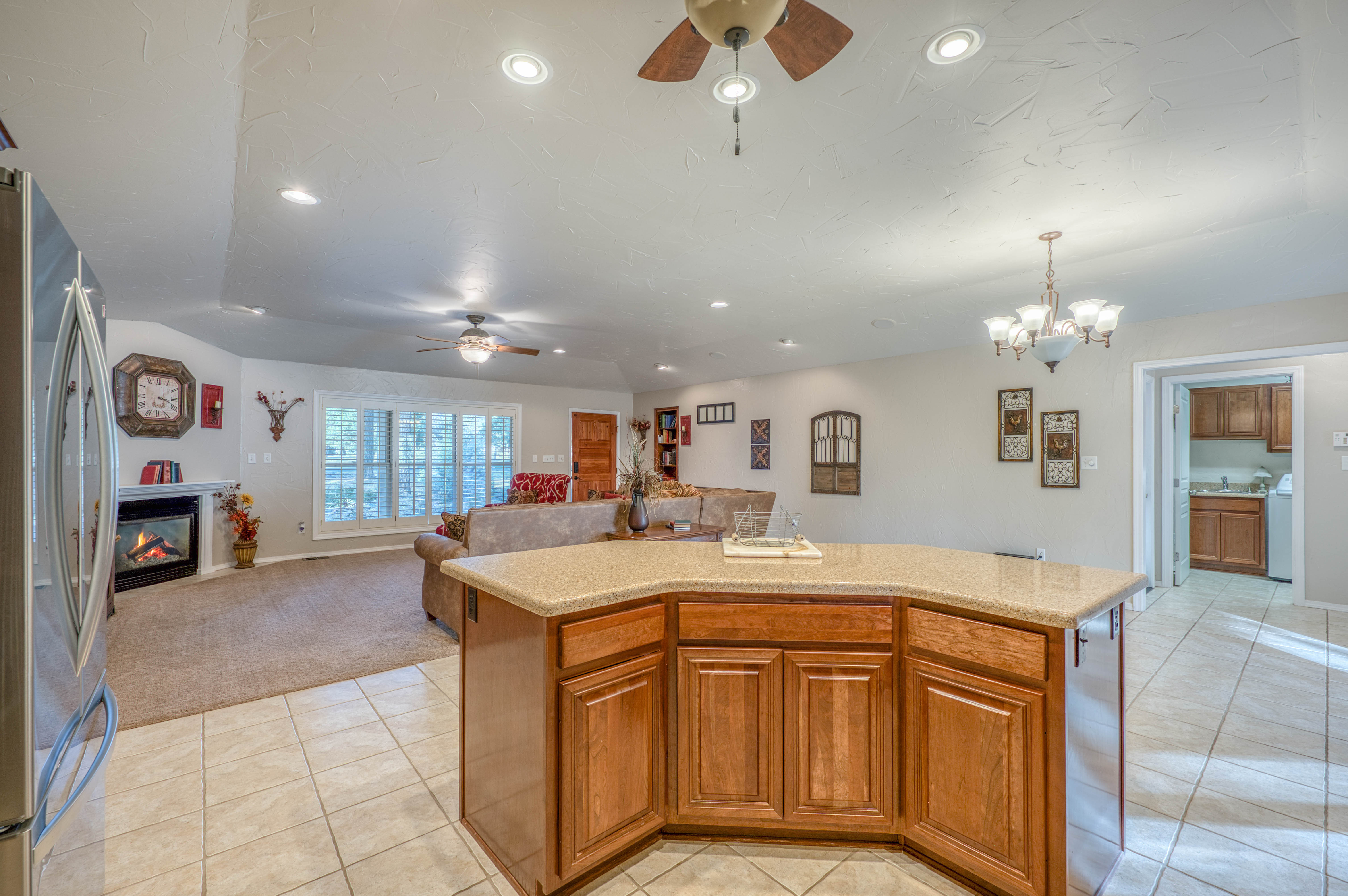 Alto, New Mexico, 88312, United States, 3 Bedrooms Bedrooms, ,2 BathroomsBathrooms,Residential,For Sale,2005100