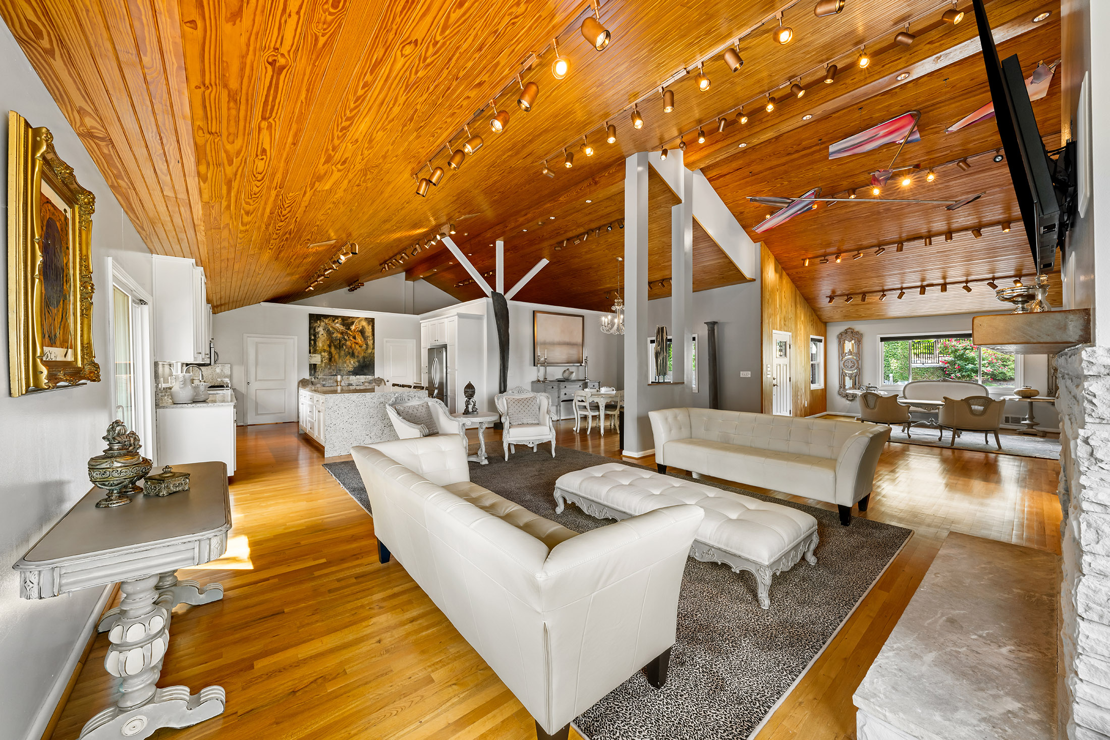  Extensively Renovated Ranch in the Heart of Chastain Park - 物件實景