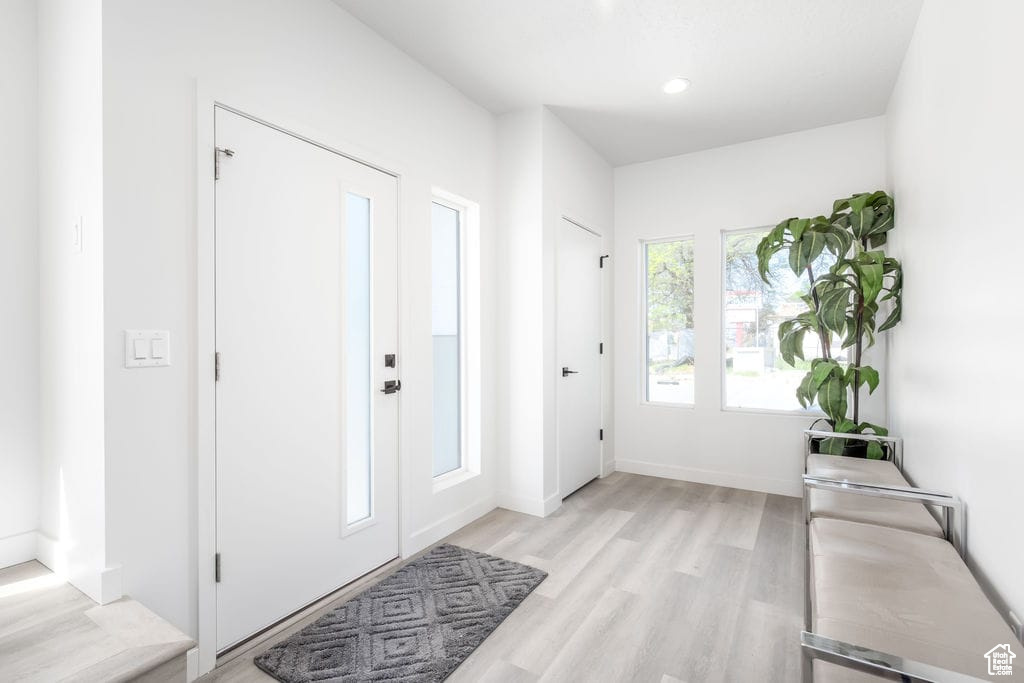 South Salt Lake, Utah, 84115, United States, 3 Bedrooms Bedrooms, ,3 BathroomsBathrooms,Residential,For Sale,1910954