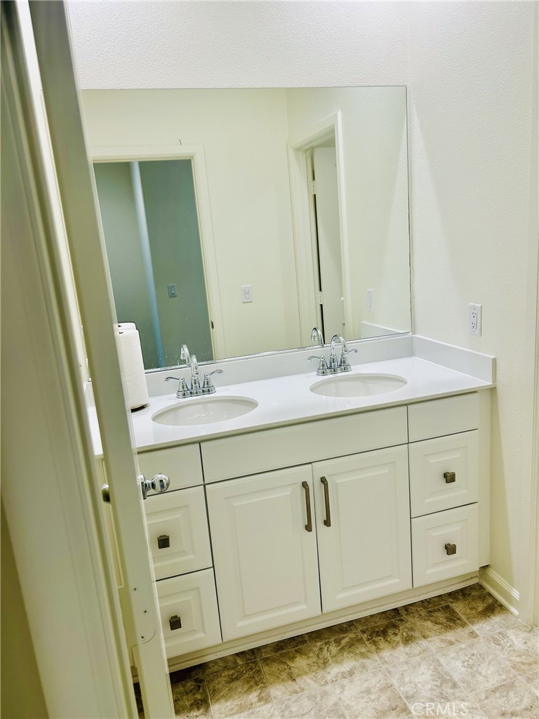 Wildomar, California, 92595, United States, 3 Bedrooms Bedrooms, ,2 BathroomsBathrooms,Residential,For Sale,1793849
